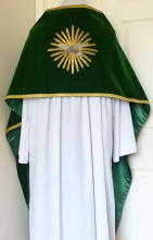 Green Antique Roman High Mass Set of Vestments 8446